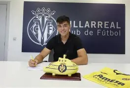 qy球友会-包含今晨比利亚雷亚尔调整名单以备欧冠今夜本菲卡调整名单以备西甲，网友：那不勒斯集结日迎来里程碑的词条