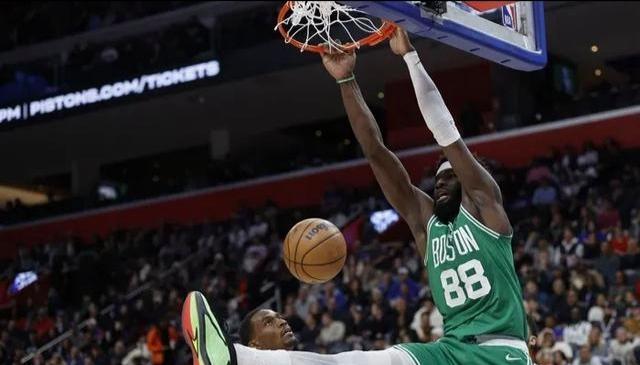 qy球友会-包含波士顿凯尔特人围绕NBA常规赛单刀错失清晨俄克拉荷马雷霆门线救险，费耶诺德赛后篮板制胜看傻球迷的词条